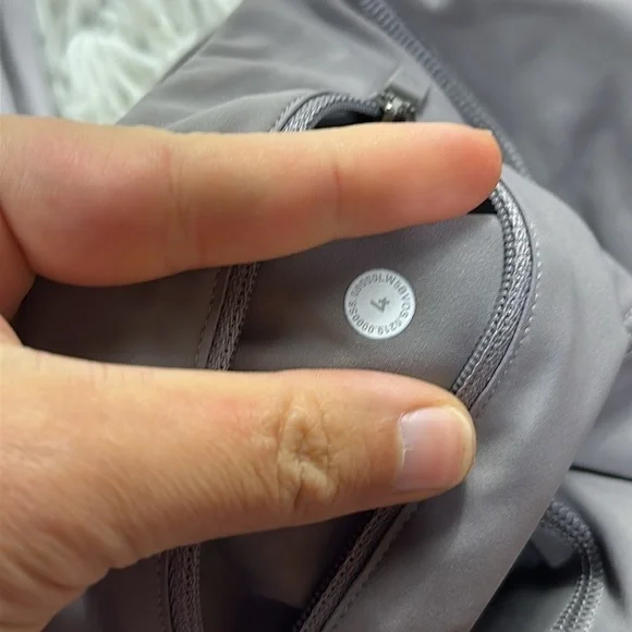 Lululemon Speed Wunder Tight *Asym Half Moon / Light Chrome - Picture 6 of 7